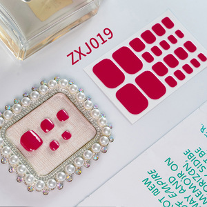 Toe Nail Sticker Wraps Calcomanías <span class=keywords><strong>adhesivas</strong></span> Toenail Polish <span class=keywords><strong>Tiras</strong></span> DIY Foot Calcomanías <span class=keywords><strong>Manicura</strong></span> Mujeres Color sólido Cubierta completa Foot Stickers - Product Image 3