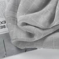 Tissu Hijab pour Enfants en Polyester Respirant et Infroissable, Modèle 5504 à Rayures et Carreaux en Satin, Service OEM, Idéal pour le Bureau