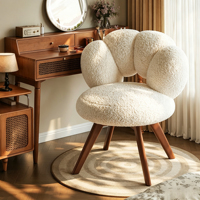 Tabouret de coiffeuse pivotant ergonomique en bois massif de style vintage, design pétale de luxe léger, chaise de manucure avec dossier pivotant pour filles