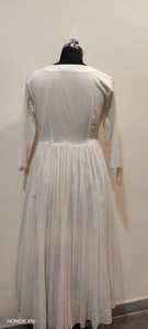 Robe longue blanche unie vintage à col en V pour femme, coupe droite, décontractée, printemps-été, 100 % coton, manches longues, couleur unie - Product Image 5