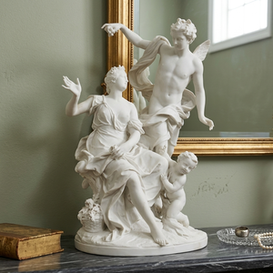 Sculptures <span class=keywords><strong>Renaissance</strong></span> Trio, représentant des anges et des femmes, retrouvées dans les jardins <span class=keywords><strong>de</strong></span> maisons <span class=keywords><strong>de</strong></span> prestige et les expositions <span class=keywords><strong>de</strong></span> galeries. Sculpture en marbre. - Product Image 6