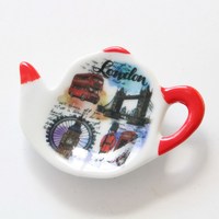 Conception personnalisée théière souvenir de la ville de Londres aimant de réfrigérateur en céramique avec impression de logo