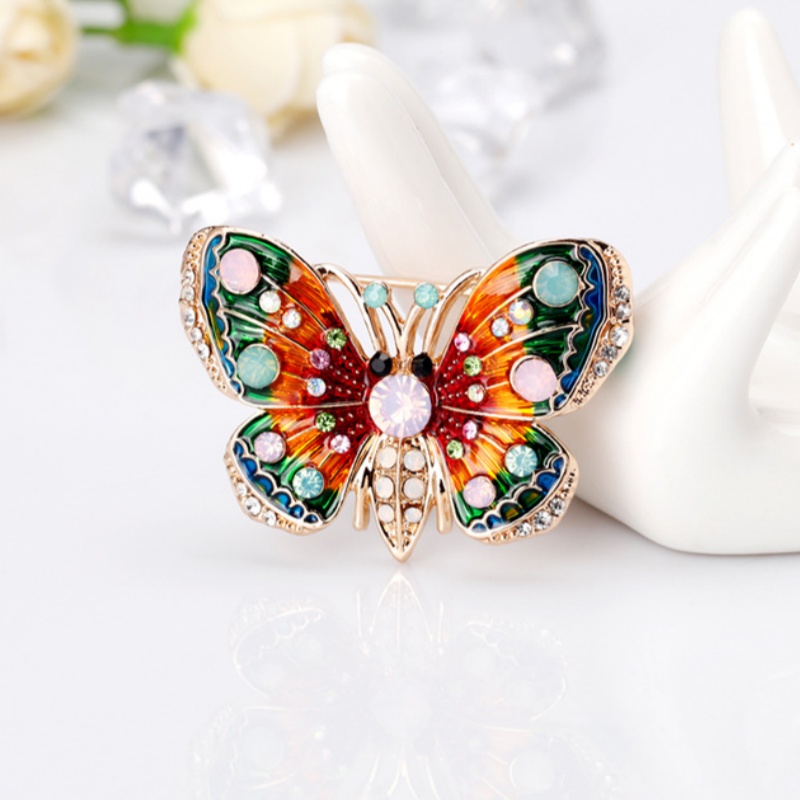 Wholesale Women's Retro Brooch Fashionable and Simple Alloy Inlaid With ...
