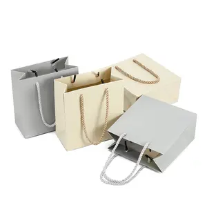 Paper bag open window gift florist flower shop flower wrapping gift bag white card cowhide wrapping bag