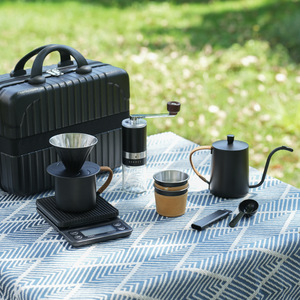 Ensemble de café pour voyage, 10 pièces, accessoires de camping en plein air, cafetière manuelle imperméable, coffret cadeau - Product Image 3
