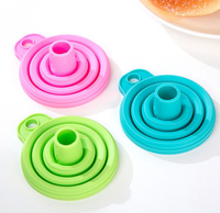 Gadgets flexibles plier arc-en-ciel couleurs gel de silicone trémie pliable pour la maison cuisine huile eau poudres liquide entonnoir pliable