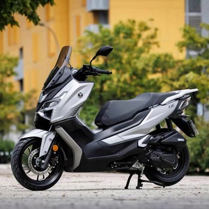 Motocicleta Scooter Loncin Wuxi SR150GT H de <span class=keywords><strong>Segunda</strong></span> <span class=keywords><strong>Mano</strong></span>, SR250GT Adventure <span class=keywords><strong>ADV</strong></span>, Scooter de Turismo de Larga Distancia con Refrigeración por Agua - Product Image 2