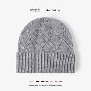 หมวกถักกันลมกันความร้อนขนกระต่ายเทียมหนาสำหรับผู้หญิงหมวกขนสัตว์เรียบง่ายและอเนกประสงค์ - Product Image 2