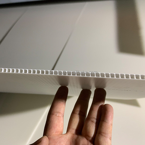 Máquina de fabricación de extrusión de lámina corrugada hueca de plástico PP Máquina de fabricación de tablero hueco - Product Image 3