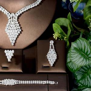 Ensemble d'accessoires de luxe discret CZ zircone un oeil collier réconfortant boucles d'oreilles mariée mariage cadeau fête S-140 - Product Image 3