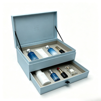 Boîtes cadeaux magnétiques gaufrées à motifs floraux pour parfums, en carton recyclé avec finition brillante ou mate, pour bougies