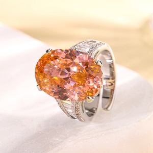 Bague de haute qualité en cuivre écologique avec zircone rouge taille ovale éblouissante 14*16MM, pierre précieuse couleur, taille glace, pour femme - Product Image 4