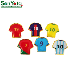 Pins en émail personnalisés en gros, pins de revers en métal, design personnalisé, souvenirs pour fans de football, cadeau de marque boutique - Product Image 3