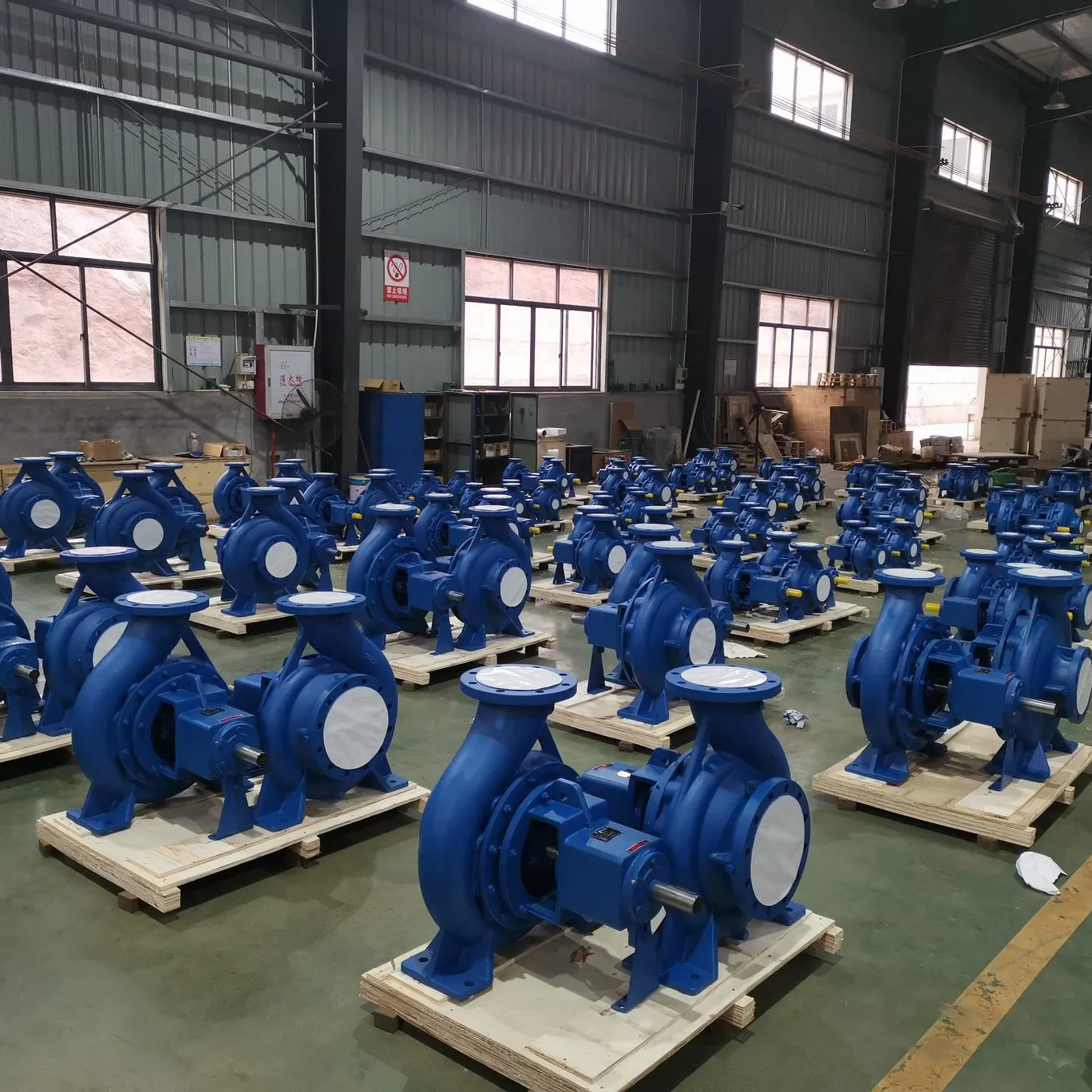 Pompe usine vente directe pompe centrifuge de haute qualité pompe à eau propre