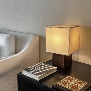 Lámpara de mesa de madera maciza estilo vintage Wabi Sabi E27 con luz LED que cuida la vista para sala de estar, dormitorio, estudio. - Product Image 2