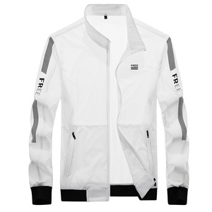 Nueva Chaqueta de Verano 2025 para Hombre, Protección Solar, Deportiva, Informal, Delgada, Transpirable, de Secado Rápido, con Cuello Alto, a la Moda - Product Image 1
