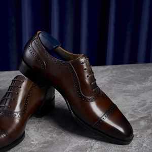 Nouvelles Chaussures Oxford Formelles pour Hommes à Trois Liens, Bout Carré Sculpté, Style Brogue, Faites à la Main, Légères et Antidérapantes - Product Image 2