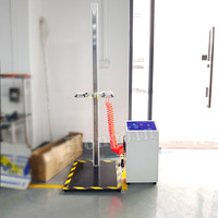 Machine d'essai de chute gratuite Boîte d'emballage en carton Équipement d'essai de résistance aux chutes Testeur de chute pneumatique pour petit objet