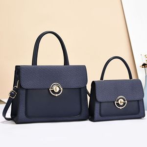 Conjunto de dos piezas de bolso para madre e hija, elegante y práctico, para llevar a mano o cruzado al hombro, ideal para el día a día. - Product Image 5