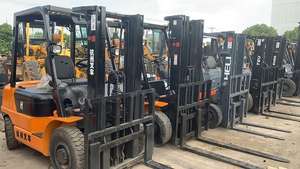 Vende una amplia gama de carretillas elevadoras Qingdao Tailifu de segunda mano - Product Image 3