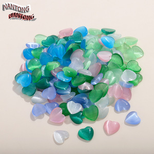 Cuentas de vidrio en forma de corazón con base plana para decoración de uñas, 10 mm, multicolor, cuentas sueltas, suministros para la fabricación de joyas - Product Image 2