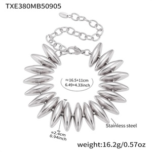 Vente en gros de nouveaux ensembles de bijoux pour femmes en acier inoxydable plaqué or 18 carats pour mariage, fiançailles et fêtes - Product Image 4