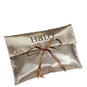 Pochette à rabat en satin haut de gamme de luxe, personnalisée pour les extensions capillaires, sac anti-poussière personnalisé en satin pour perruques - Product Image 1
