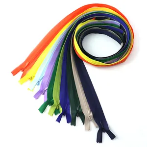 Colore di lunghezza personalizzato cerniera in Nylon resistente e resistente cerniere invisibili per cucire vestiti artigianato per cucire