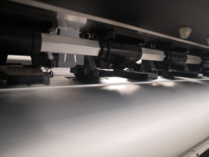Impresora DTF, Máquina de Impresión Textil Digital para Camisetas, Impresora DTF de Película Termoadhesiva con Cabezales de Impresión Dobles 4720 I3200 - Product Image 4