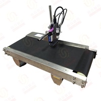 Impresora de fecha de caducidad automática de escritorio, máquina de impresión de fecha de caducidad de botella de plástico de lata de inyección de tinta en línea con mini transportador