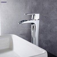 Robinet d'eau de cuisine moderne à une poignée, mitigeur de lavabo à long cou, bec spécial, vanne en céramique, salle de bain