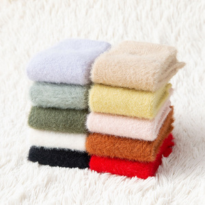 Chaussettes cinq doigts en velours de vison épais, couleur unie, chaudes, nouvelle conception, haute qualité, pour l'hiver - Product Image 3