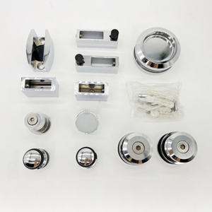 Il sistema di ampia doccia di Design moderno include accessori per porte in vetro a rulli e ruote scorrevoli - Product Image 1