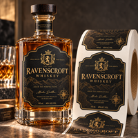 Étiquettes personnalisées pour bouteilles de whisky et spiritueux, autocollants adhésifs noirs effet doux au toucher avec dorure à chaud en relief pour l'emballage de spiritueux
