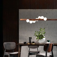 Lustre suspendu moderne nordique en bois et verre laiteux pour la décoration intérieure de la salle à manger