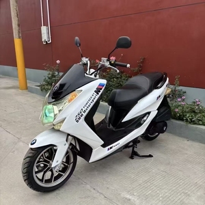 Moto à <span class=keywords><strong>essence</strong></span> d'occasion 149cc 4 soupapes Hongtu 150 : écran TFT, feux LED, pédale - Product Image 3