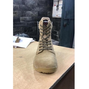 Chaussures de sécurité industrielles à embout d'acier pour hommes et femmes, légères, confortables, antidérapantes, pour le travail quotidien - Product Image 2