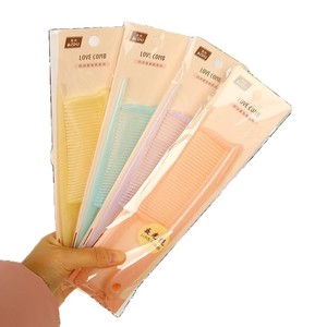 หวีพลาสติกซี่กว้างขนาดใหญ่สำหรับดูแลเส้นผม ใช้สำหรับความงาม คละสี - Product Image 5