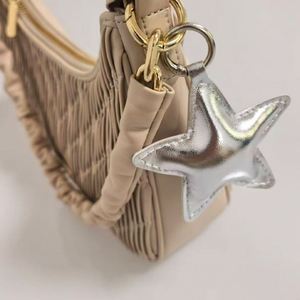Llavero de Cuero PU con Colgante de Cinco Puntas Elegante y Colorido para Teléfono Móvil, Ideal para Regalos - Product Image 2