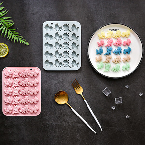 Moules à gâteau en silicone à thème licorne, de qualité alimentaire, réutilisables, mignons, en silicone magnétique, pour chocolat, bonbons et glaces, DIY - Product Image 6