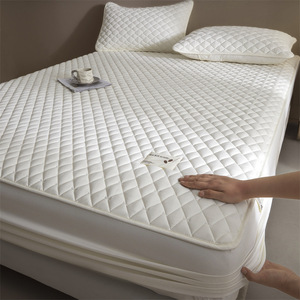 Tokogasa Quilted <b>Fitted</b> <b>Sheet</b> 1.8m Bed Non Slip Mattress Cover Protector Chemical Fiber 60 Count - Product Image 2