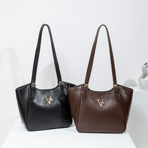 กระเป๋าโท้ทขนาดกลาง Vr กระเป๋าถือผู้หญิง สีขาว สีดำ สีกาแฟ สำหรับใช้ในชีวิตประจำวัน ฤดูใบไม้ผลิ 2026 - Product Image 2