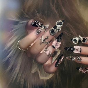 <span class=keywords><strong>Uñas</strong></span> <span class=keywords><strong>Postizas</strong></span> Largas Estilo Gótico Y2K con Corazones, Diamantes <span class=keywords><strong>de</strong></span> Imitación, Estrellas y Cadenas, Reutilizables <span class=keywords><strong>para</strong></span> Chicas Alternativas, Halloween y Cosplay - Product Image 3