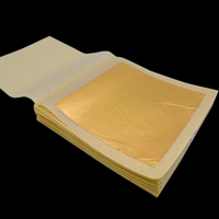 Feuilles d'or comestibles 24 carats de 8x8 cm pour la décoration alimentaire, du vin et des gâteaux