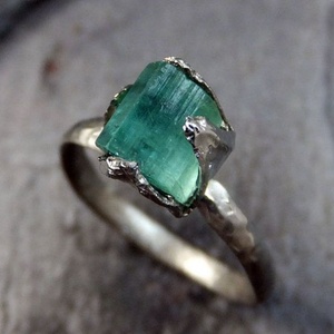 แหวนอุกกาบาตแท้ แหวนแฟชั่นอุกกาบาตจากแหล่งผลิตเครื่องประดับ สีเขียวเงิน ประดับด้วยอุกกาบาตสำหรับผู้ชาย - Product Image 3