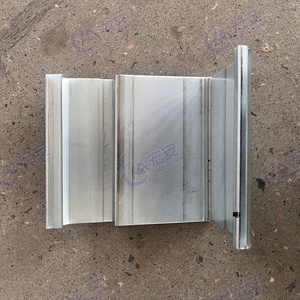 เครื่องขึ้นรูปกรอบประตูรูปตัวยูแบบหลายขนาด ควบคุมด้วยระบบ CNC อัตโนมัติ PLC พร้อมมอเตอร์แบริ่งสแตนเลสสำหรับอลูมิเนียมอัลลอย - Product Image 6