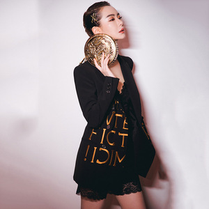 Mantel modis untuk wanita <span class=keywords><strong>Blazer</strong></span> huruf bordir hitam pakaian wanita penjualan laris setelan wanita - Product Image 4