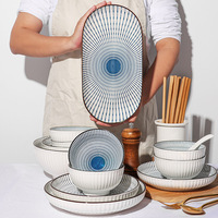 Ensemble d'assiettes en céramique de style japonais en gros, vaisselle en porcelaine avec logo personnalisé, prix d'usine en gros pour la restauration