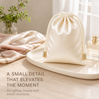 Pochette en satin 10x13cm avec cordon tressé et embout doré, sac cadeau pour cosmétiques et bijoux, sacs de voyage pour cosmétiques en gros