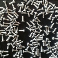 Sekrup Self-tapping Berlapis Nikel Kepala Silang Datar Metrik M1.2/M1.4/M1.7/M2.3/M2.6/M3/M4 Kepala Pan